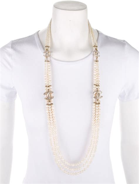 Faux Pearl & Strass CC Multistrand Necklace 